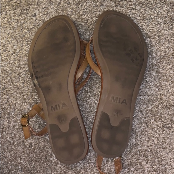 Sandals - Picture 3 of 3